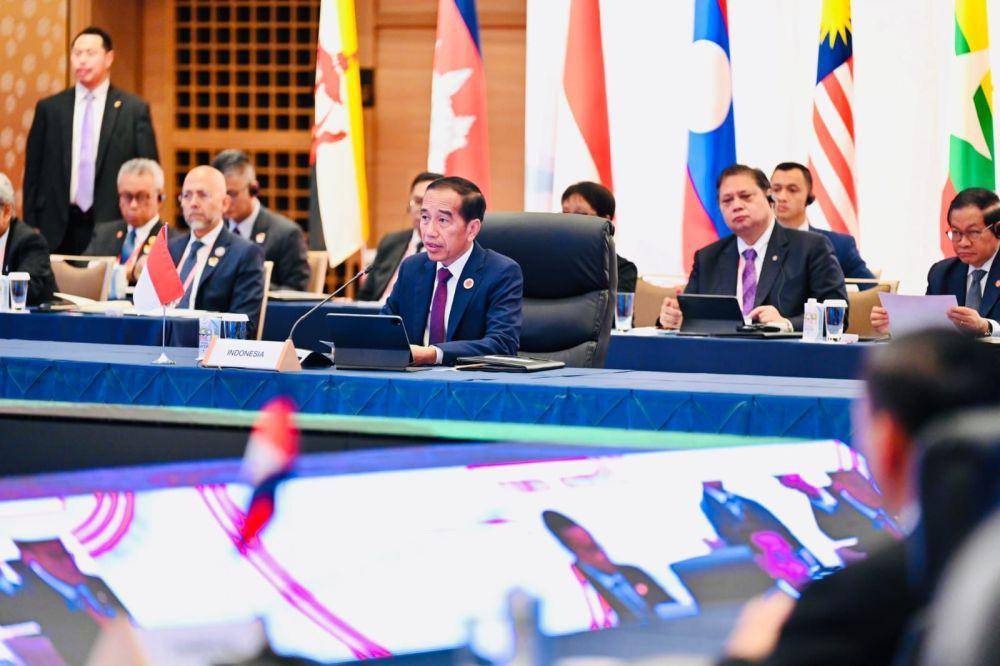Presiden Jokowi Hadiri KTT Perayaan 50 Tahun ASEAN-Jepang (dok. Sekretariat Presiden)
