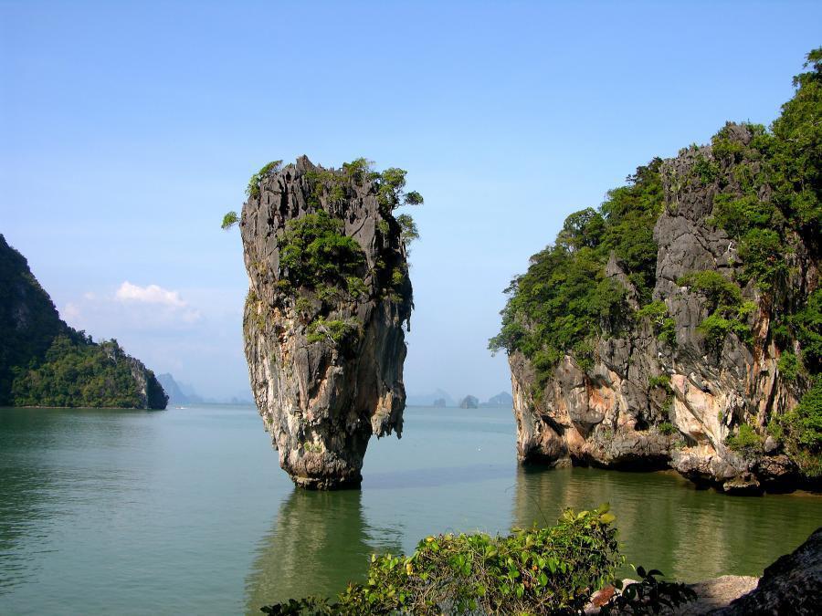 James Bond Island (thainationalparks.com)