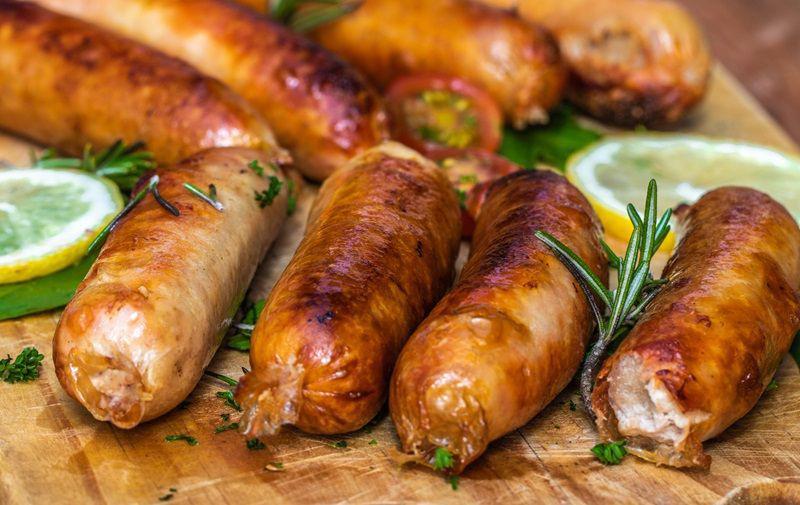 7 Resep Bumbu Bakaran Sosis Spesial untuk Malam Tahun Baru