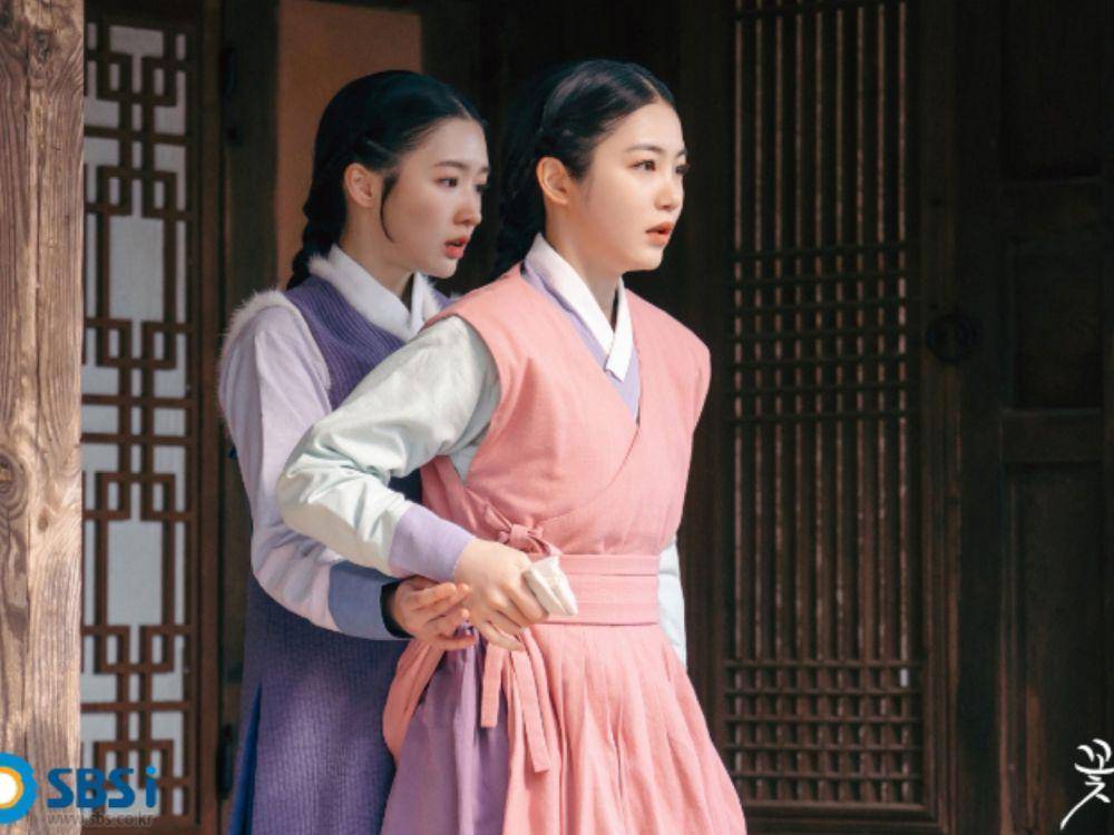 cuplikan drama The Secret Romantic Guesthouse (dok. SBS/The Secret Romantic Guesthouse)