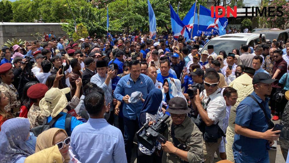 AHY Temani Prabowo Subianto Ziarah ke Makam Soekarno