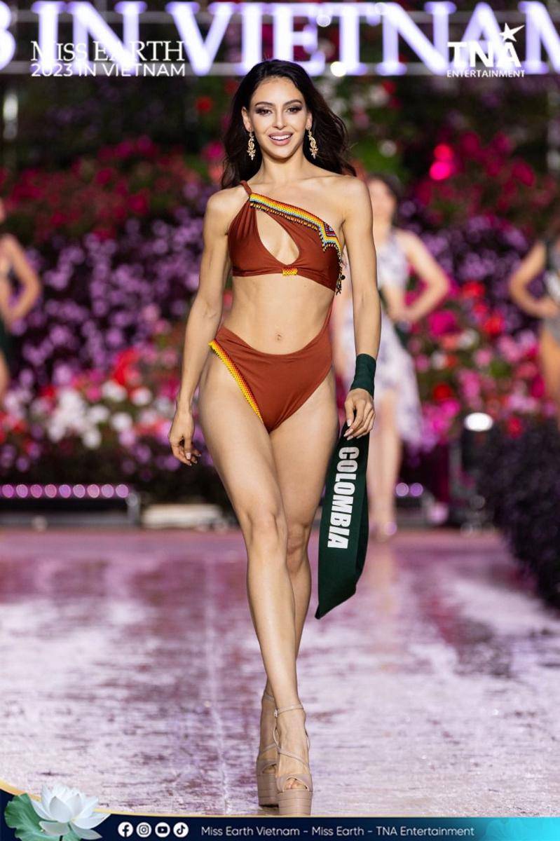 Potret Wakil Amerika Latin di Preliminary Swimsuit Miss Earth 2023 (Facebook.com/Miss Earth)