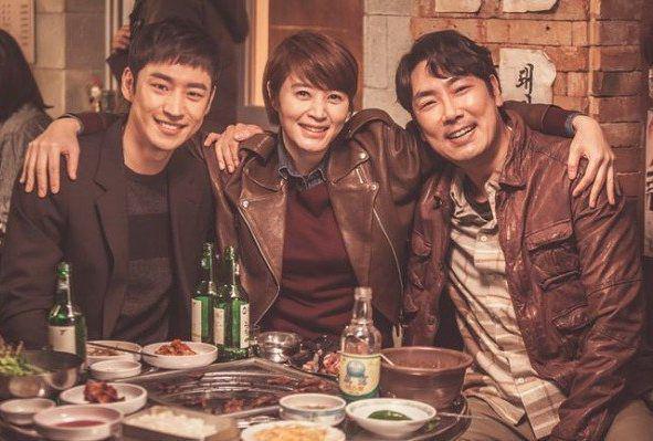 Drakor Signal Season 2 Dipastikan Ada, Naskah Lagi Ditulis Kim Eun Hee