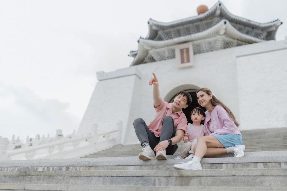 8 Family Portrait Audi Marissa di Taipei, Bak Adegan Drama China