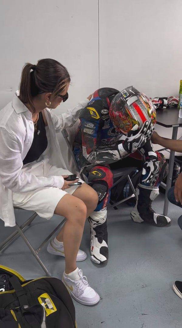 suami Atries kecelakaan di Sirkuit Mandalika (instagram.com/mr.saputra_77)
