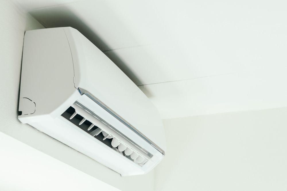 8 Rekomendasi AC Terbaik, Daikin Hingga Sharp