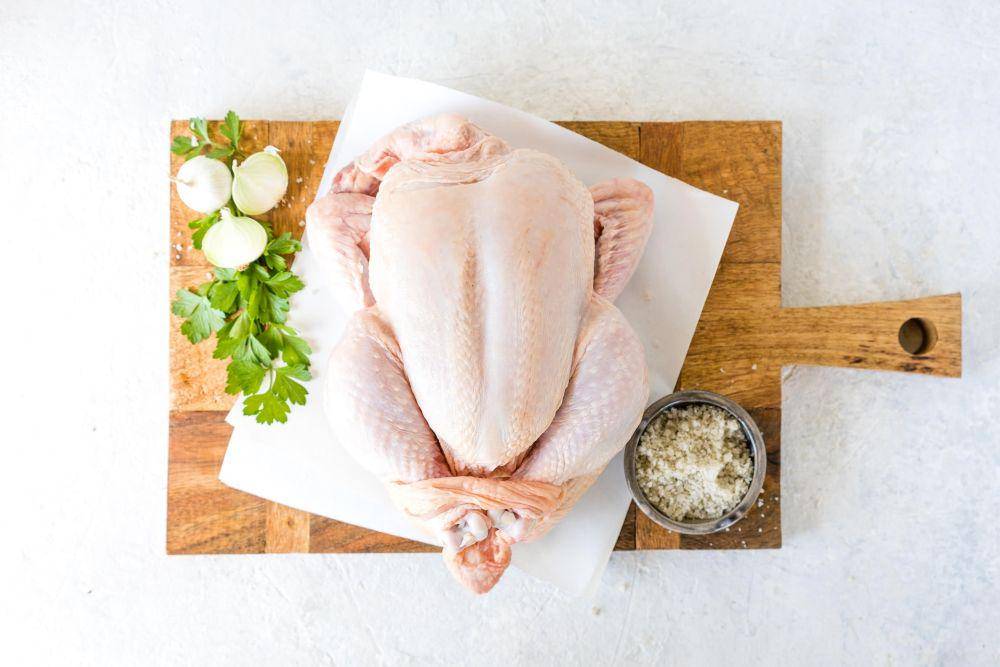 ilustrasi adonan ayam kodok (unsplash.com/Hayley Ryczek)