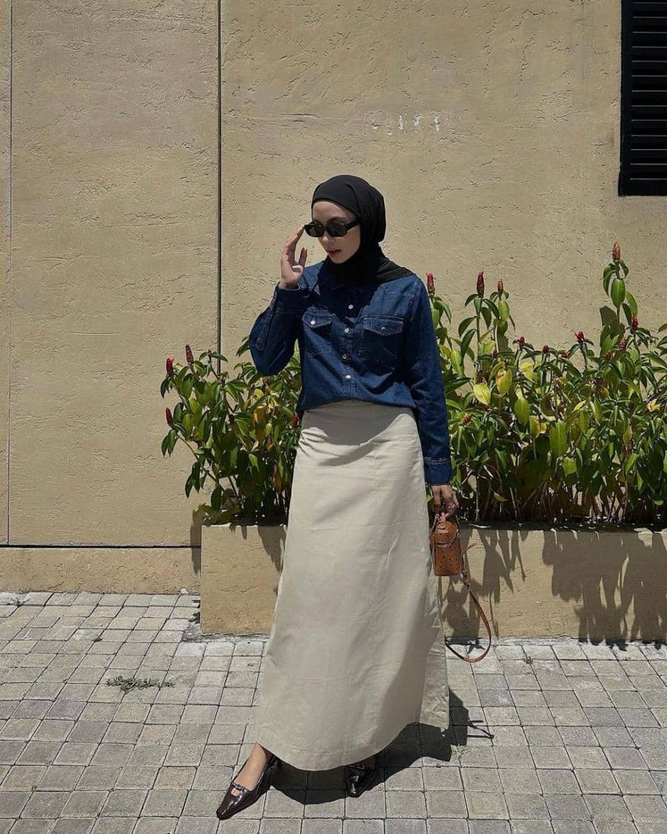 outfit denim ala Fita Wulansari (instagram.com/fitawww)