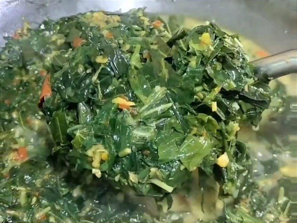 ilustrasi memasak daun singkong masak santan (instagram.com/lasmisl)