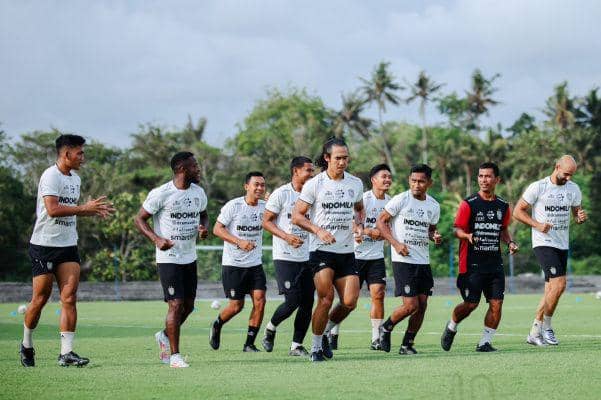 Skuad Bali United latihan (baliutd.com)
