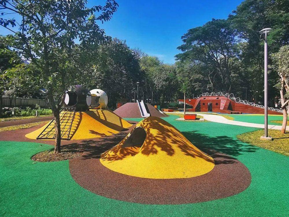 Tebet Eco Park (instagram.com/tamanhutandki)