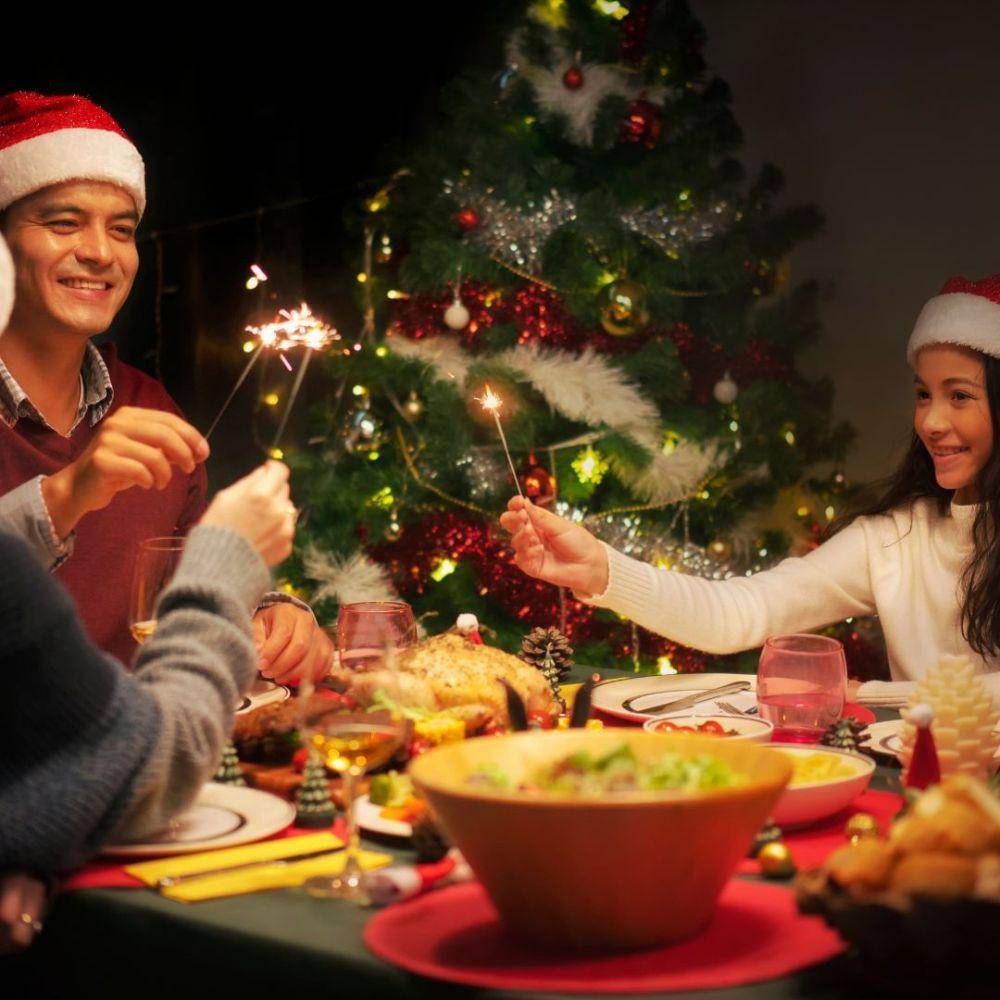 Ilustrasi dinner Natal di Swiss Bel Hotel (instagram.com/swissbelhotelpondokindah)