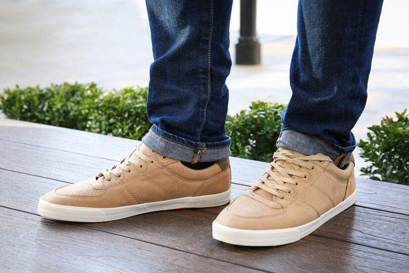 5 Rekomendasi Sepatu Kasual Lokal yang Super Keren, Wajib Punya!