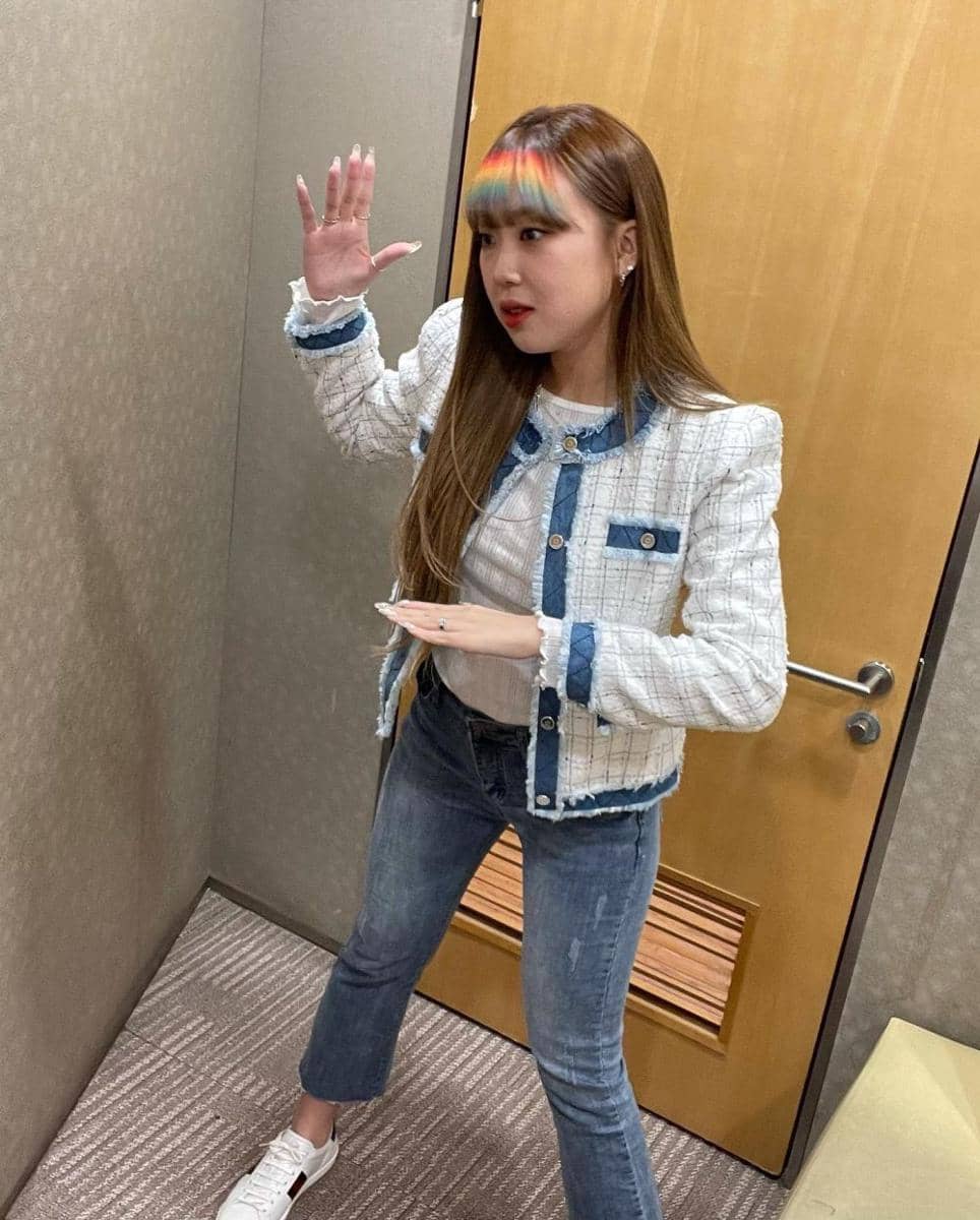 Lee Youngji (instagram.com/youngji_02)