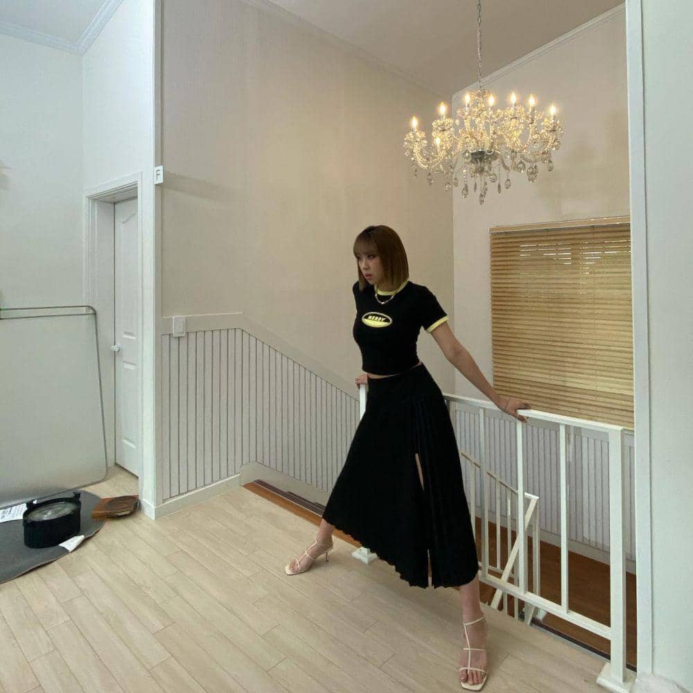 Lee Youngji (instagram.com/youngji_02)