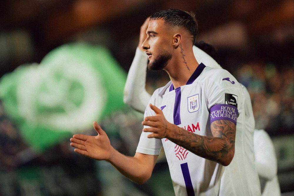 Zeno Debast, bek andalan RSC Anderlecht yang digadang sebagai The Next Kompany. (instagram.com/zenodebast)