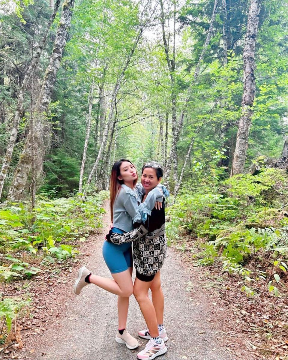 potret Natasha Wilona dan sang mama (instagram.com/natashawilona12)