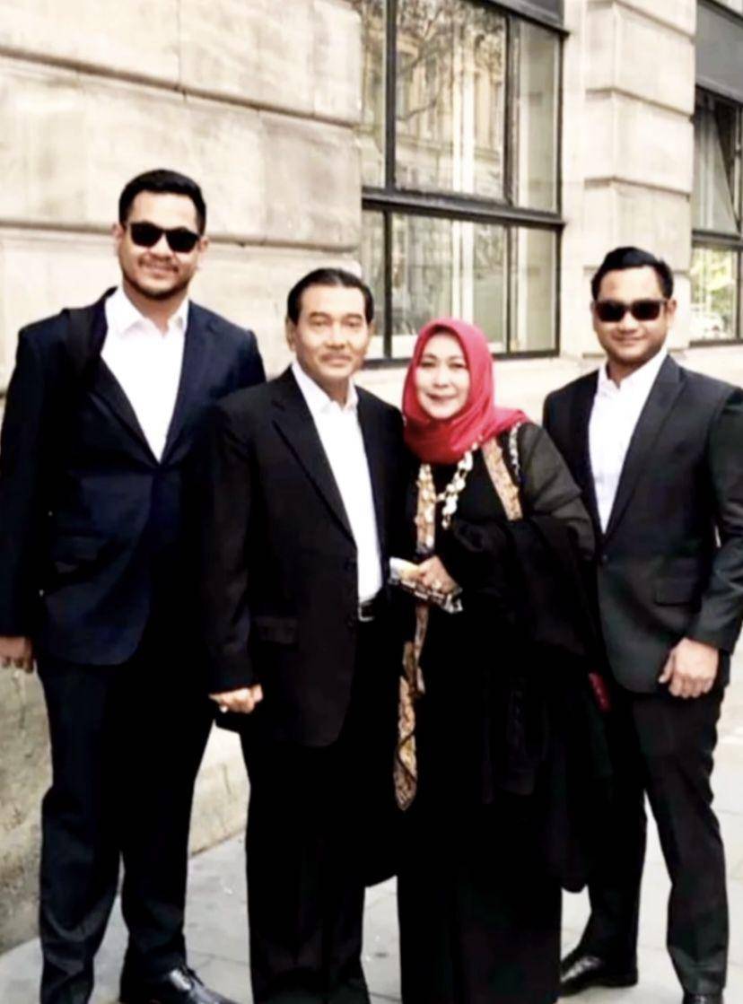 potret kenangan Jenny Rachman dan mantan suaminya yang meninggal dunia (Instagram.com/jennyrachman18)