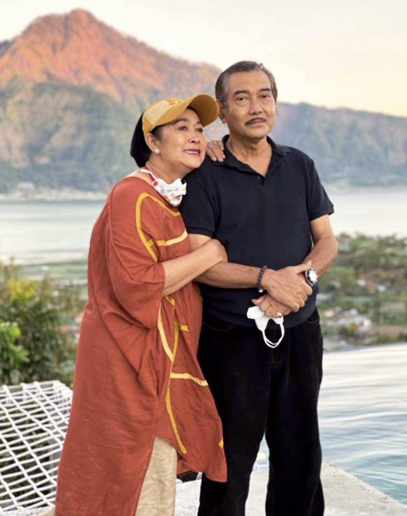 potret kenangan Jenny Rachman dan mantan suaminya yang meninggal dunia (Instagram.com/jennyrachman18)
