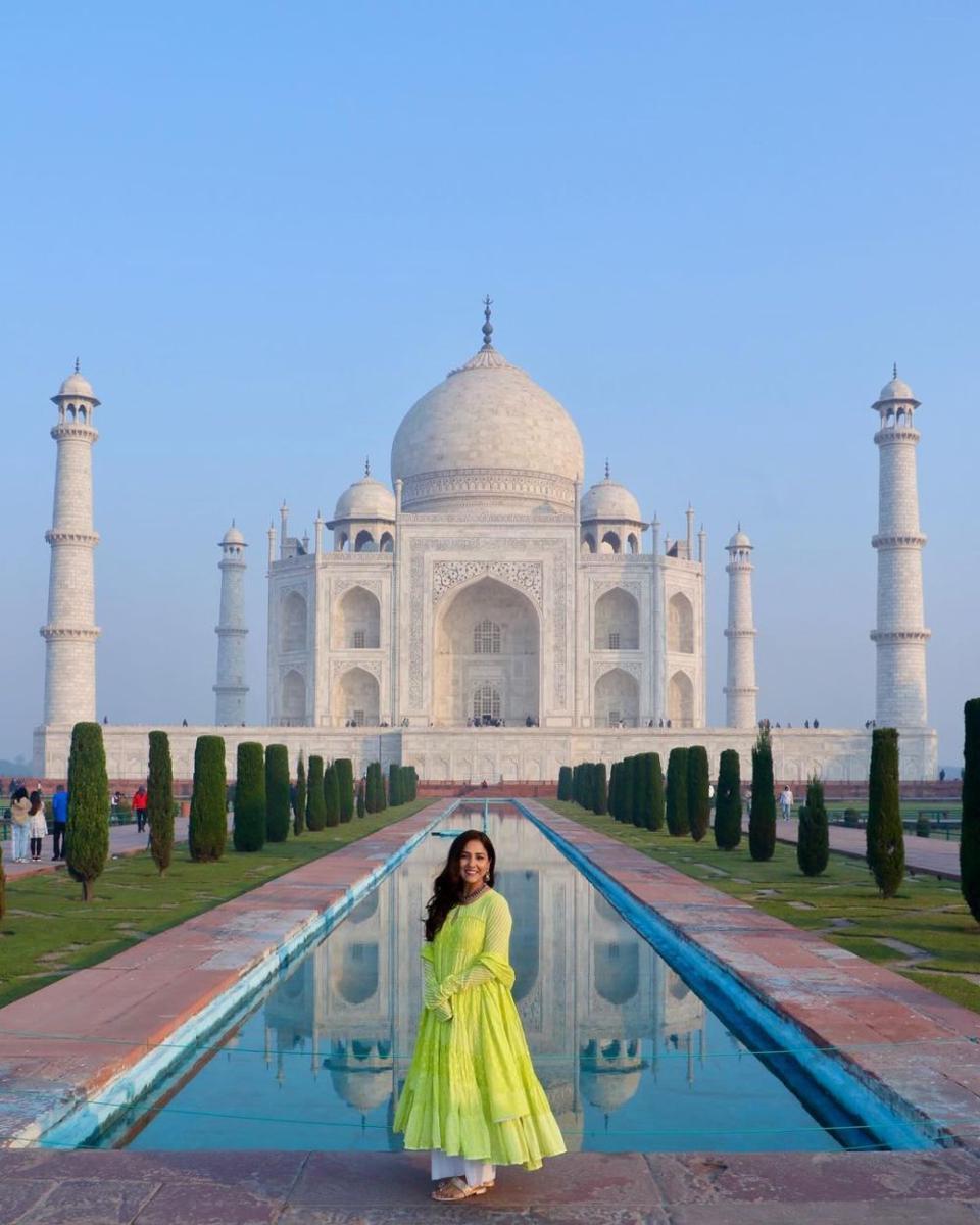 Neeti Mohan (instagram.com/neetimohan18)