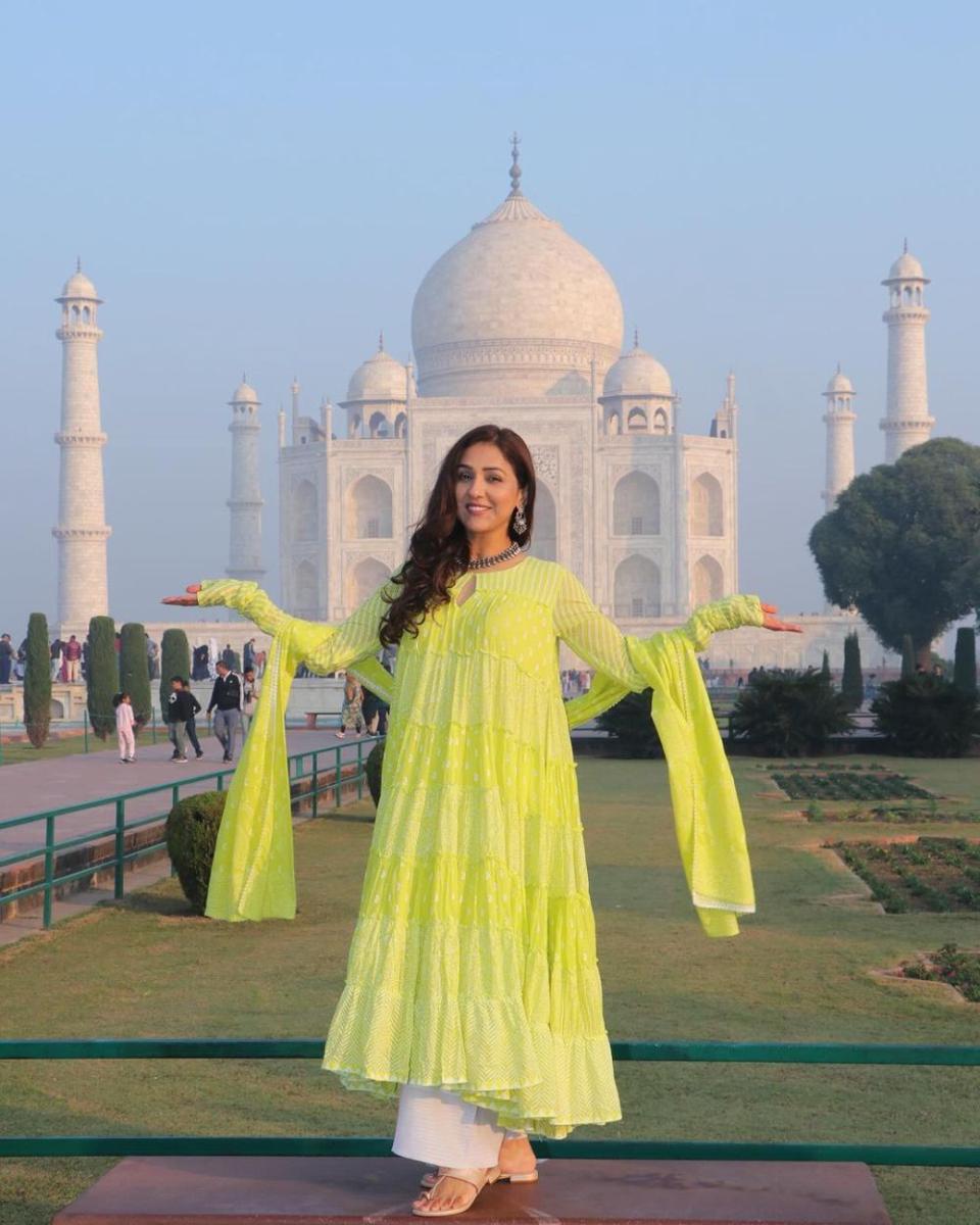 Neeti Mohan (instagram.com/neetimohan18)