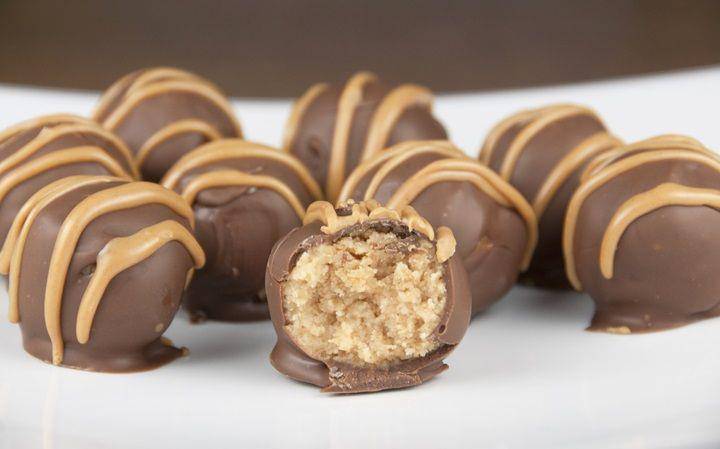 Peanut Butter Truffles (wishesndishes.com)