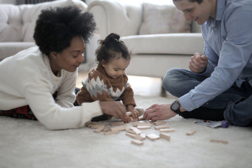 ilustrasi parenting (pexels.com/Andrea Piacquadio)