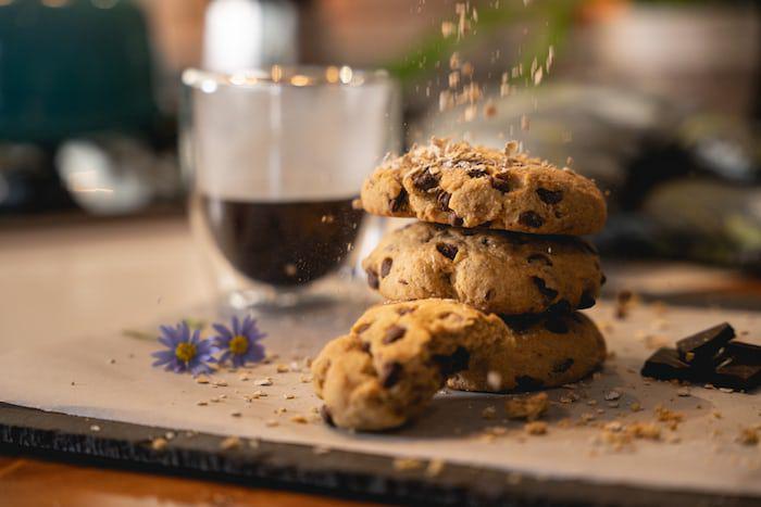 ilustrasi good time cookies (unsplash.com/@brentninaber)