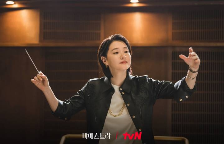 Lee Young Ae sebagai Cha Se Eum di drakor Maestra: Strings of Truth (twitter.com/CJnDrama)