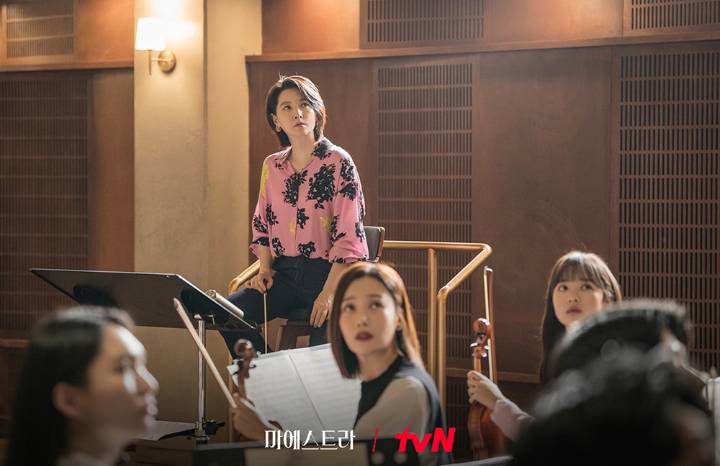 Lee Young Ae sebagai Cha Se Eum di drakor Maestra: Strings of Truth (twitter.com/CJnDrama)