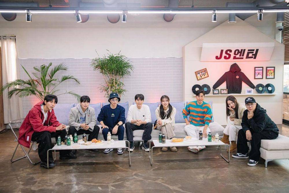 JUJU SECRET dan ONE TOP (instagram.com/hangout_with_yoo)