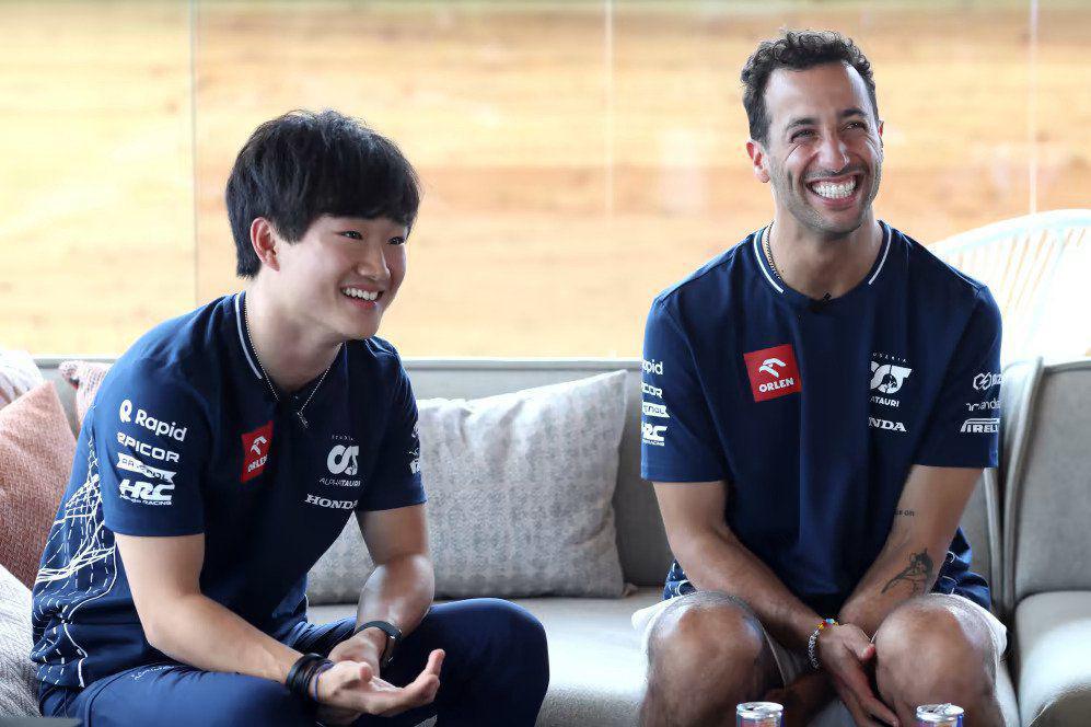 Yuki Tsunoda Serap Ilmu dari Daniel Ricciardo di AlphaTauri