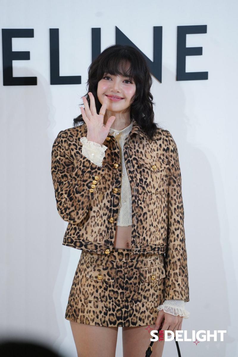 potret Lisa di event CELINE (dok. StarDelight)