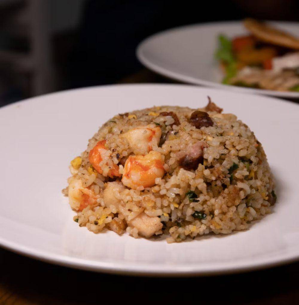 nasi goreng udang (unsplash.com/Amanda Lim)