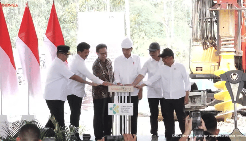 Jokowi Mulai Peletakan Batu Pertama Pembangunan RSUP di IKN