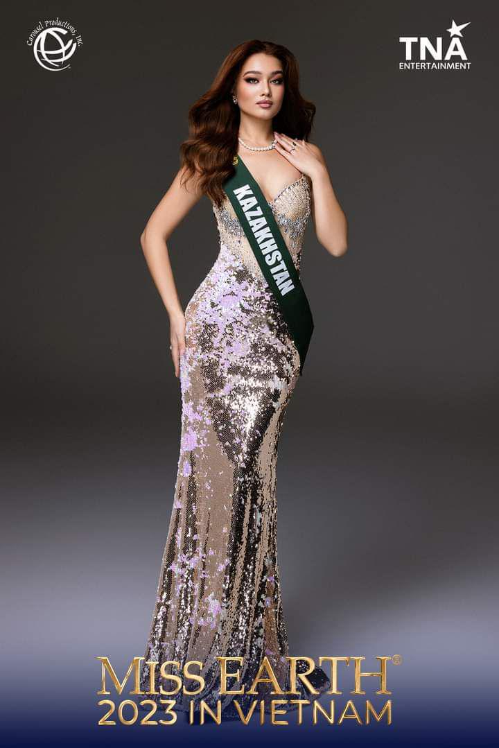 Pemotretan Evening Gown Finalis Asia di Miss Earth 2023 (Facebook.com/Miss Earth)