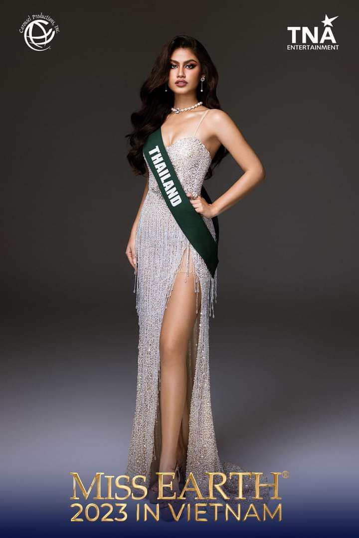Pemotretan Evening Gown Finalis Asia di Miss Earth 2023 (Facebook.com/Miss Earth)