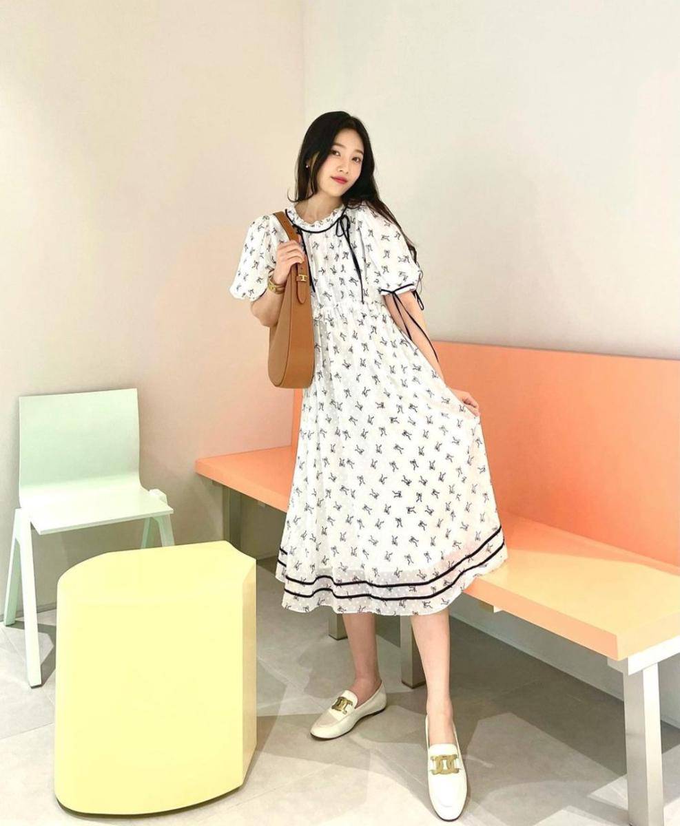 outfit ngantor ala Joy (instagram.com/_imyour_joy)