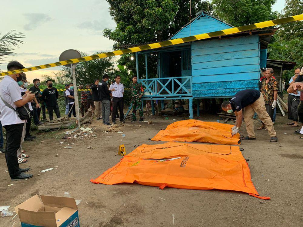 4 Mayat Sekeluarga Ditemukan Membusuk Bikin Geger Warga Muba