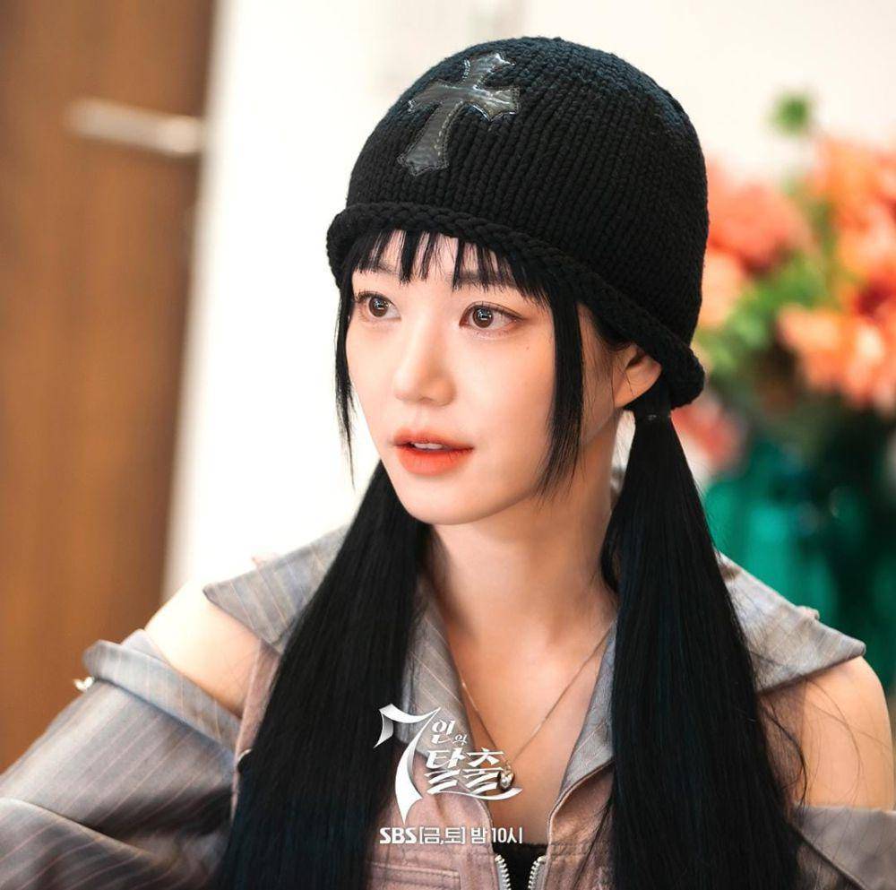 Lee Yoo Bi di drakor The Escape of the Seven (instagram.com/sbsdrama.official)