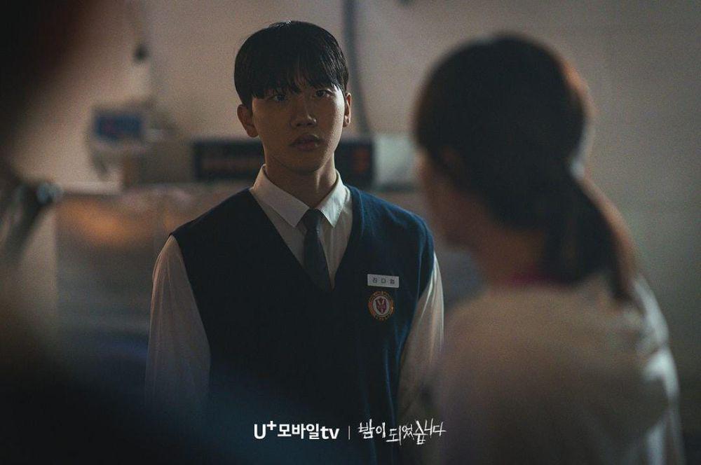 Ahn Ji Ho di drama Night Has Come (instagram.com/uplus_mobiletv)