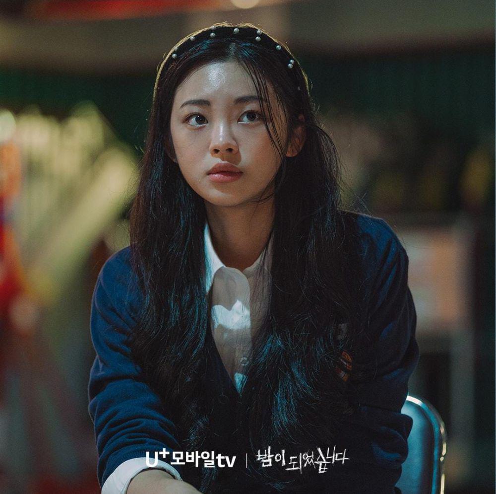 Jung So Ri di drama Night Has Come (instagram.com/uplus_mobiletv)