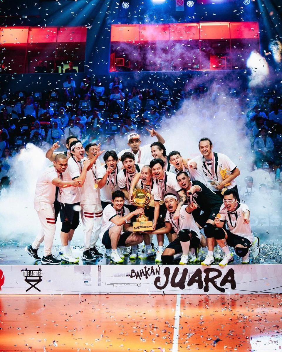potret The Actors juara voli (instagram.com/dwisasono)