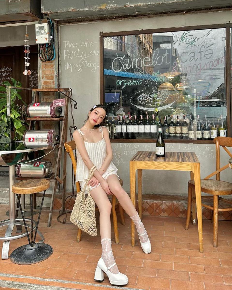 Sareeda Prasitdumrong (instagram.com/beamsareeda)