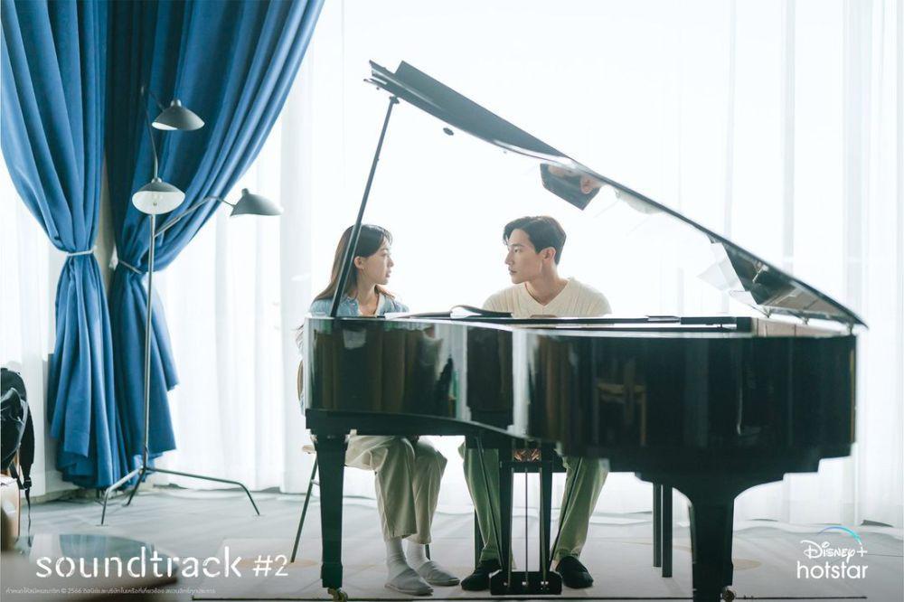 Geum Sae Rok dan Noh Sang Hyun di Soundtrack #2 (instagram.com/disneyplushotstarth)