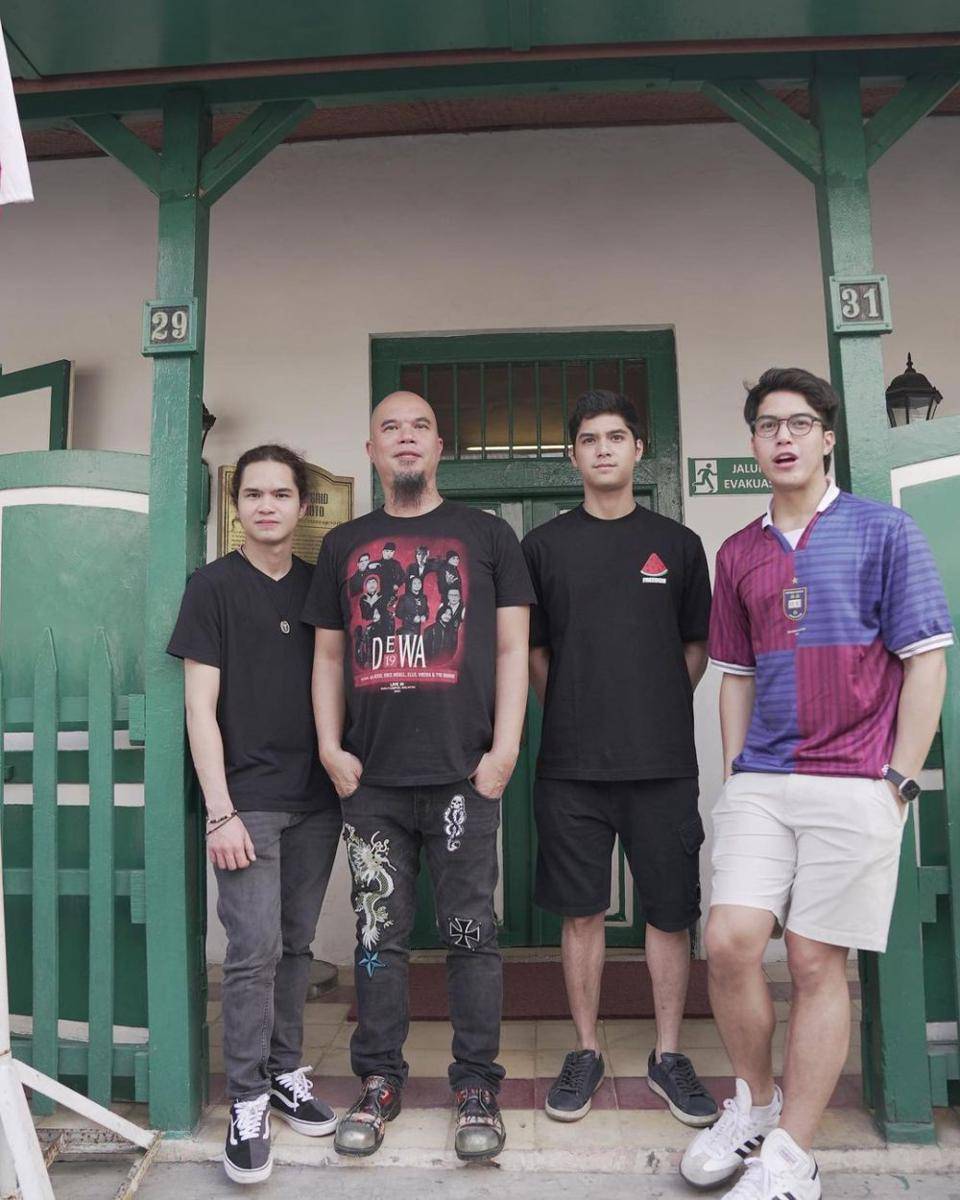Potret Al, El dan Dul di Surabaya, Kunjungi Rumah Hos Tjokroaminoto (Instagram.com/duljaelani)