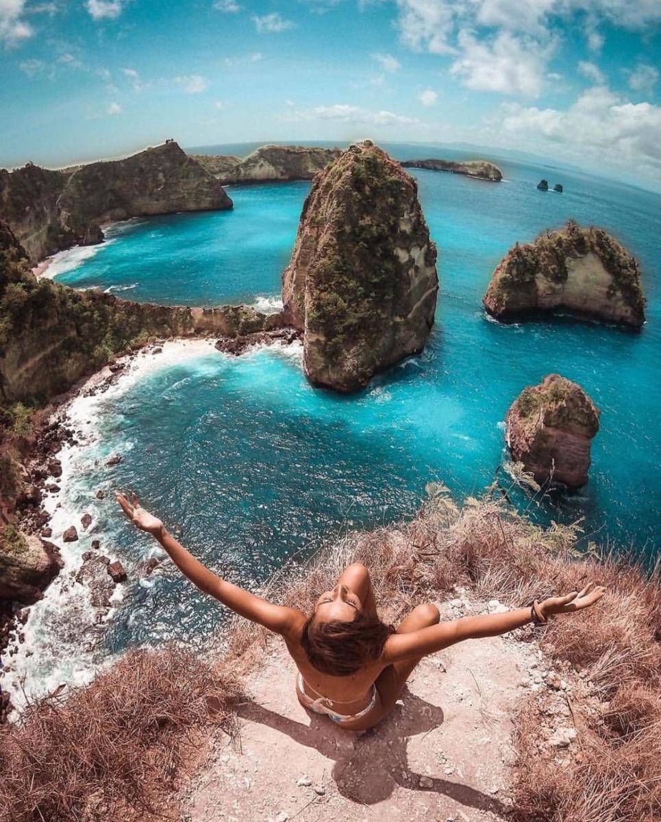 Pemandangan di Pulau Seribu Nusa Penida yang gak akan terlupakan (Instagram.com/@visitnusapenida)