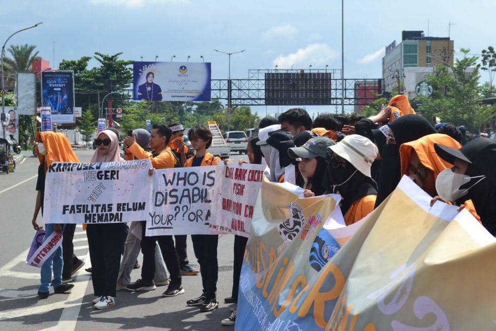 Himpuan Mahasiswa Jurusan Pendidikan Khusus (PKh) Fakultas Ilmu Pendidikan Universitas Negeri Makassar (UNM) menggelar Inclusion Fest/Istimewa