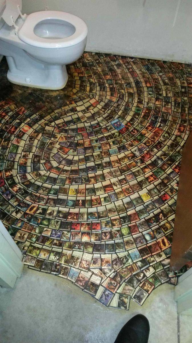 potret lantai kamar mandi desain nyeleneh (reddit.com/user/Pezbi)