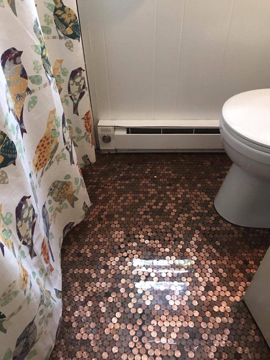 potret lantai kamar mandi desain nyeleneh (reddit.com/user/HMWWaWChChIaWChCChW)